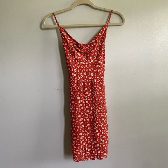 Skylar + Madison Dresses & Skirts - Skylar + Madison floral mini dress